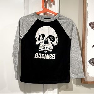Gap Kids Goonies XS, 4/5 Long Sleeve T